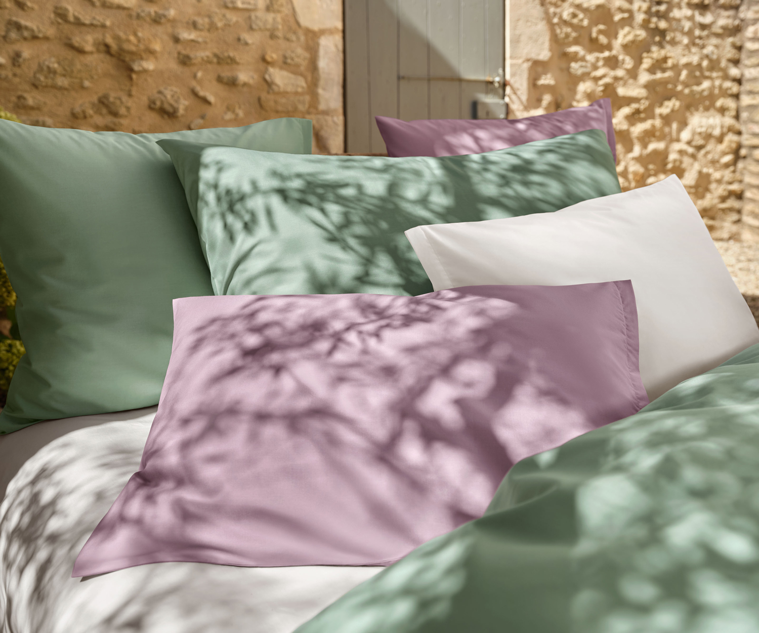 Schlossberg bed linen BEN col. mauve with leaf and sand