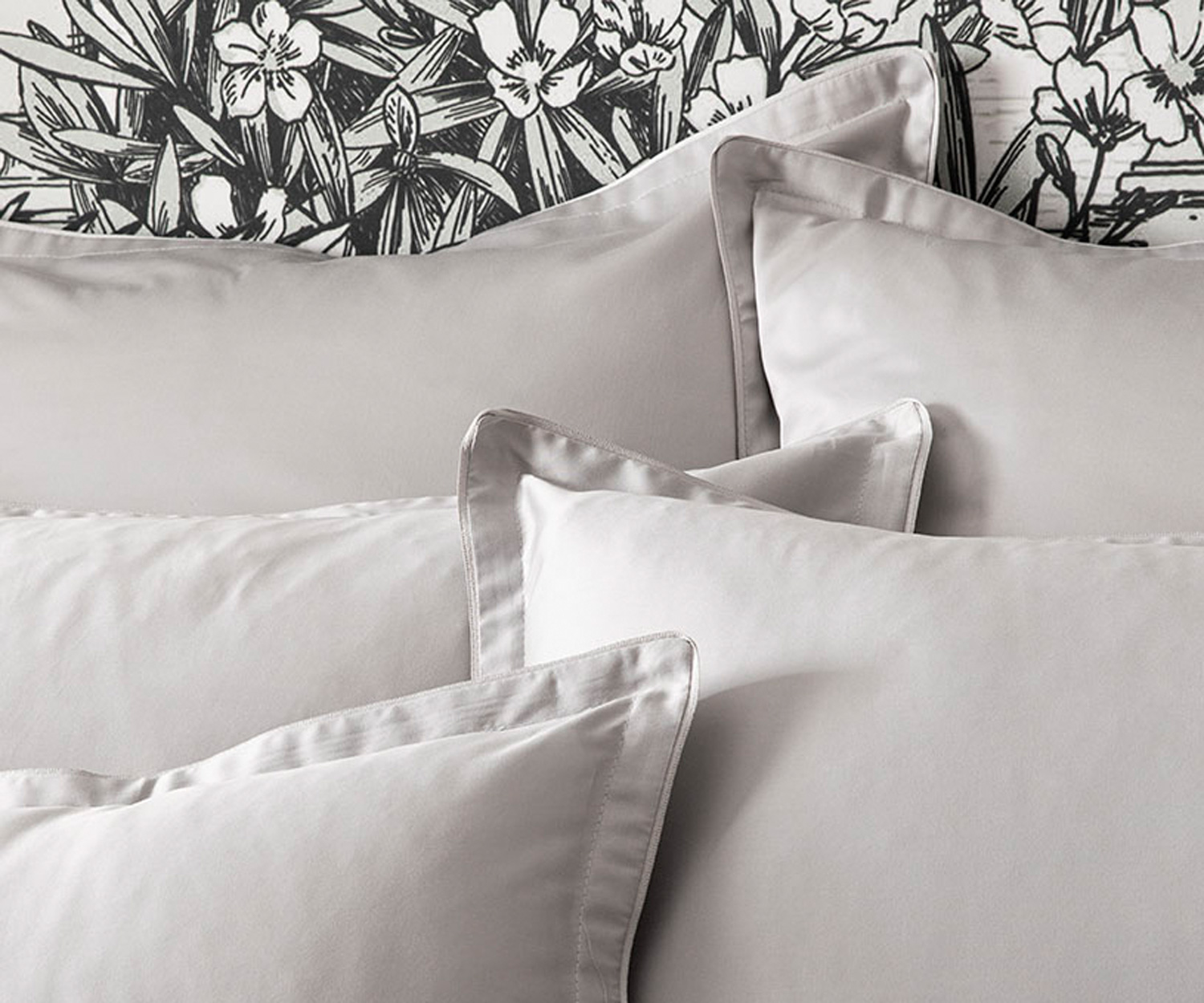 Alexandre Turpault bed linen TEOPHILE ARGENT