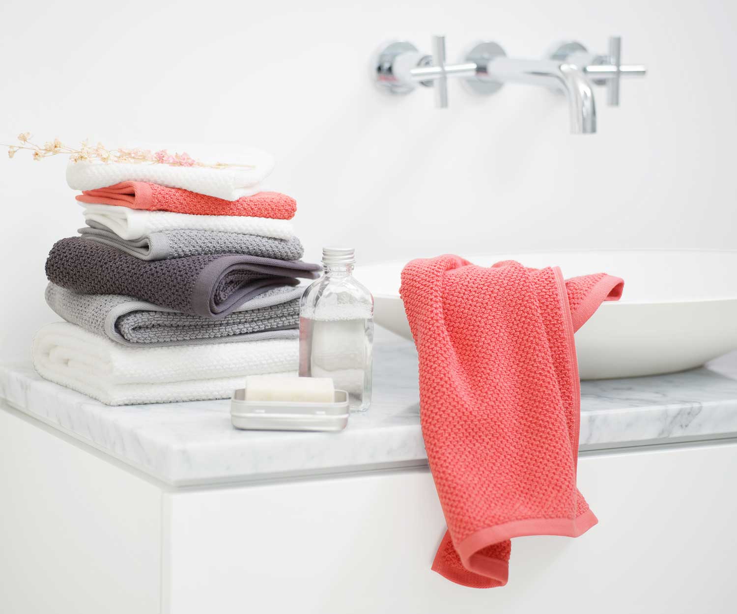 Schlossberg towels NOVA in 12 colours