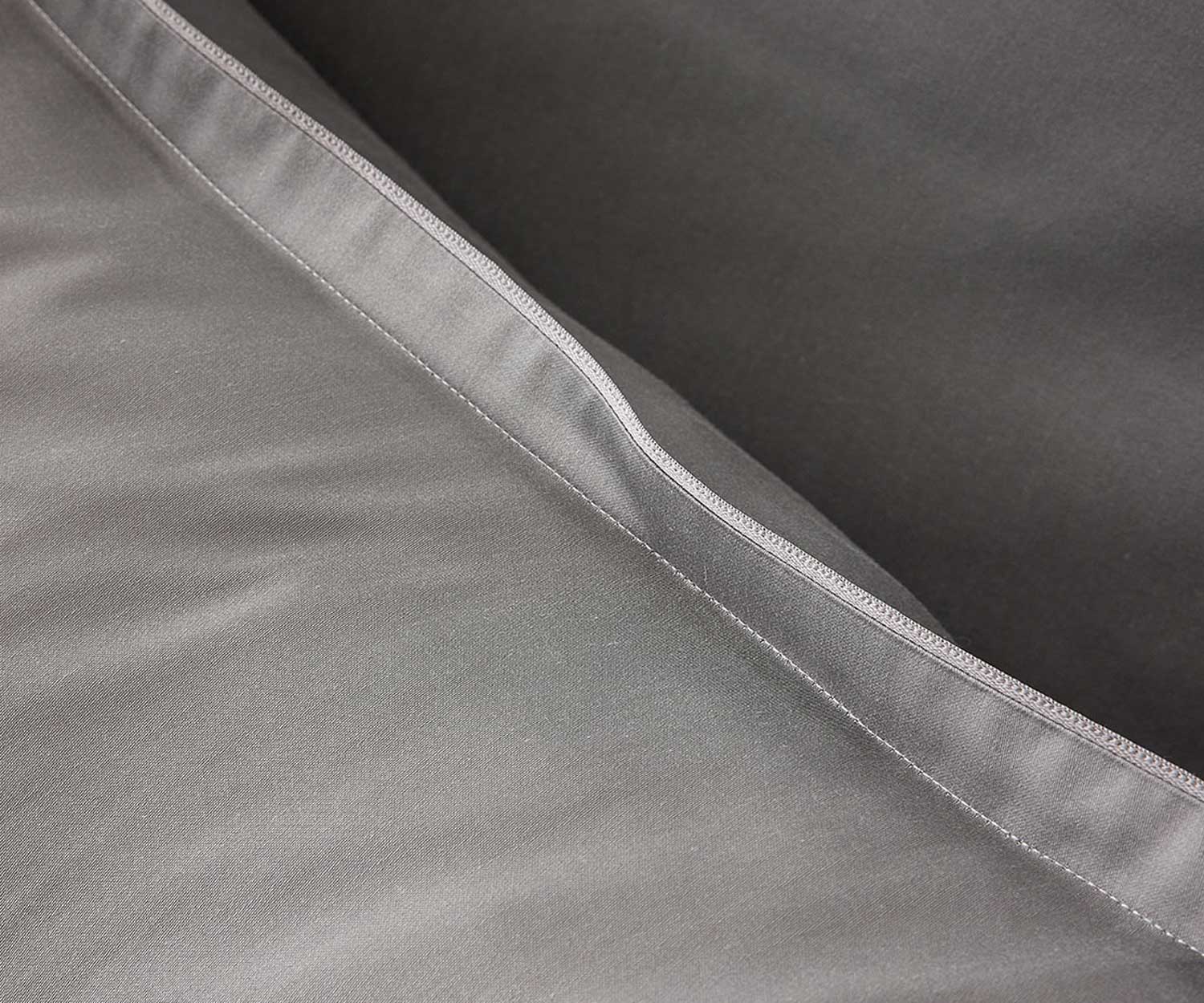 Alexandre Turpault bed linen TEOPHILE METEORE - Detail